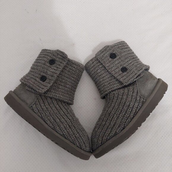 UGG Australia Girls Cardy Knit Sweater Boots Gray Marled Buttons 5649 Size 3 US - Picture 6 of 10